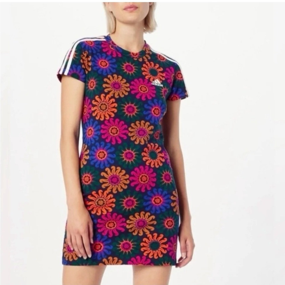 FARM RIO x ADIDAS Slim Shirt Dress Sunburst Flower‎ Print AD4001